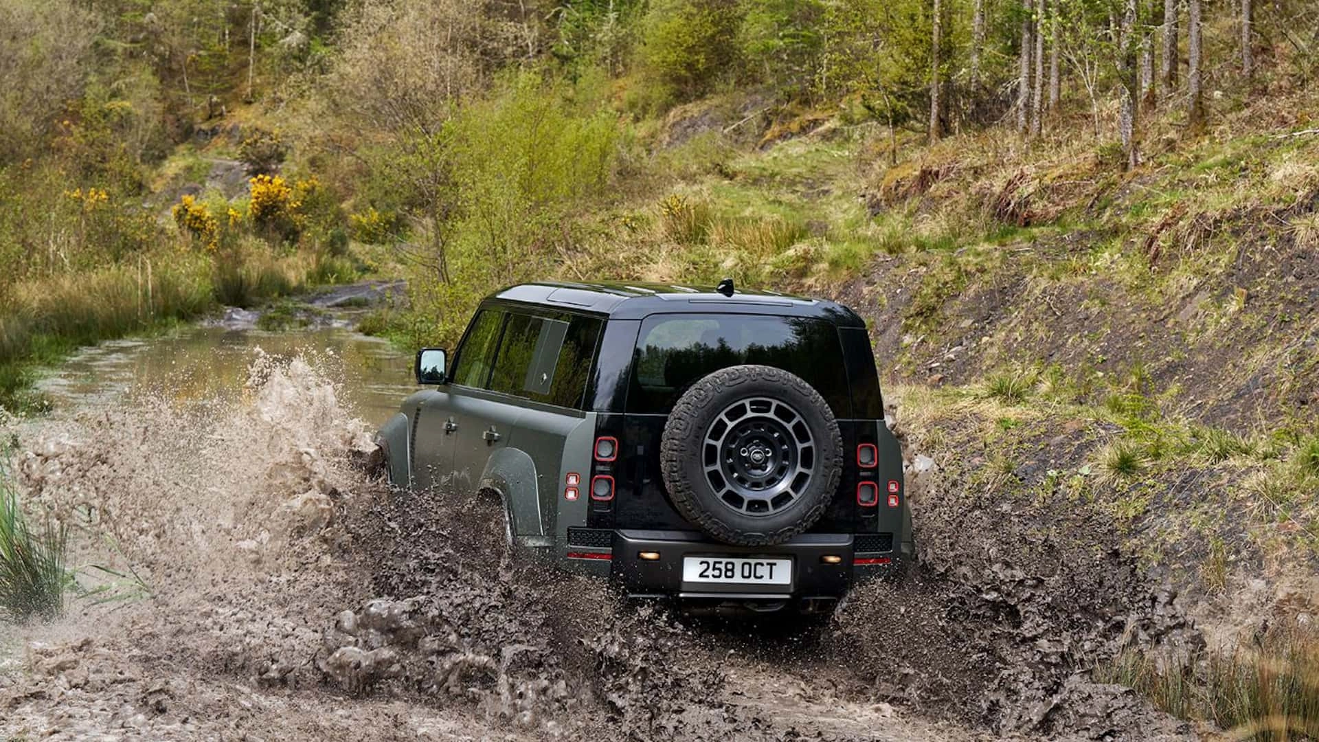 Land rover defender octa (7)